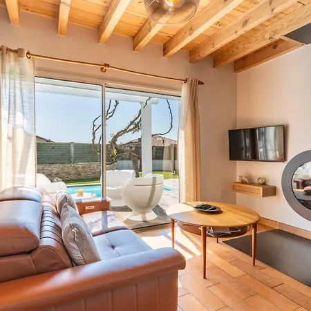 Holiday home Maison Bleue Capbreton